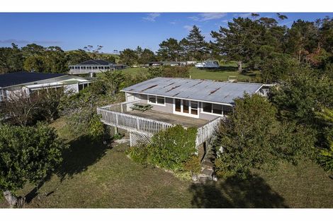 Photo of property in 15 Padget Lane, Tinopai, 0593