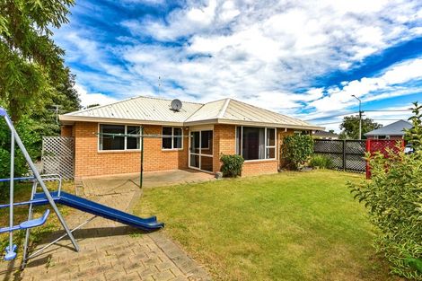 Photo of property in 16 Wrights Road, Addington, Christchurch, 8024