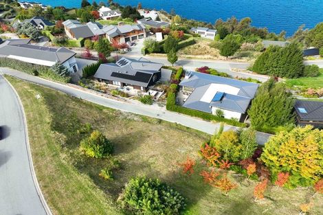 Photo of property in 2 Hanley Lane, Fernhill, Queenstown, 9300