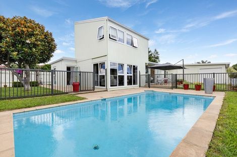 Photo of property in 112 Elliot Street, Pahurehure, Papakura, 2113
