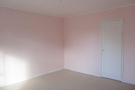 Photo of property in 26 Santiago Crescent, Unsworth Heights, Auckland, 0632
