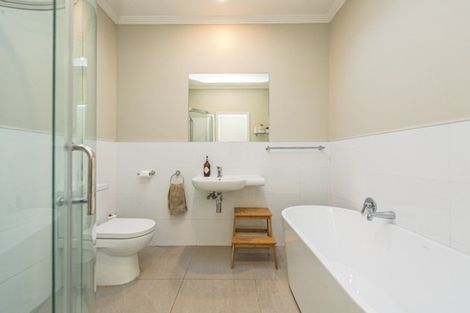 Photo of property in 23 Kent Road, Saint Johns Hill, Whanganui, 4501