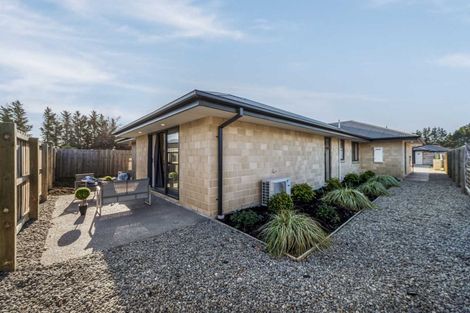 Photo of property in 5 Ella Street, Rolleston, 7614