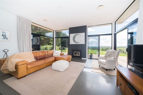 Photo of property in 69 County Heights Drive, Aokautere, Palmerston North, 4471