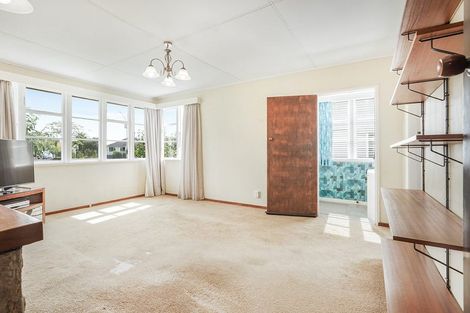 Photo of property in 1070 Heaphy Terrace, Fairfield, Hamilton, 3214