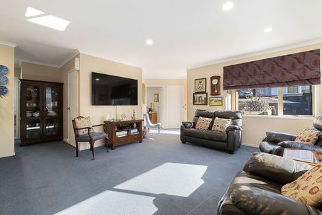 Photo of property in 17 Kestrel Heights, Arkles Bay, Whangaparaoa, 0932