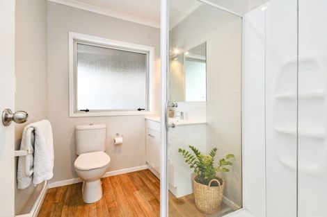 Photo of property in 31a Gossamer Drive, Pakuranga Heights, Auckland, 2010