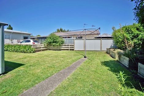 Photo of property in 14a Seddon Street, Te Puke, 3119