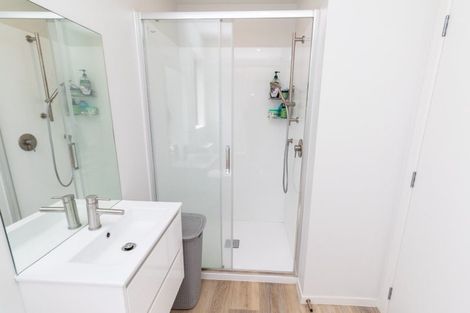 Photo of property in 9/35 Sladden Street, Naenae, Lower Hutt, 5011