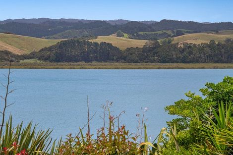 Photo of property in 71 Goodall Road, Snells Beach, 0920