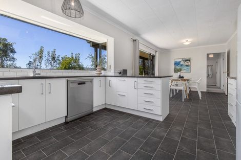 Photo of property in 30 Kukutauaki Road, Koputaroa, Levin, 5575