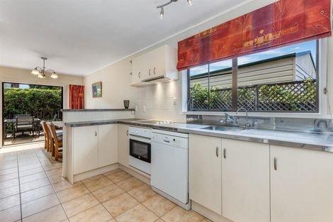 Photo of property in 1/34 Takapu Street, Henderson, Auckland, 0612