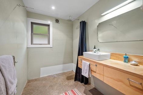 Photo of property in 35 Lloyd Drive, Wainui, Silverdale, 0994