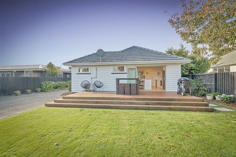 Photo of property in 169 Condell Avenue, Papanui, Christchurch, 8053