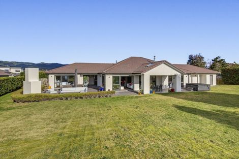 Photo of property in 8 Rae Lane, Paraparaumu Beach, Paraparaumu, 5032