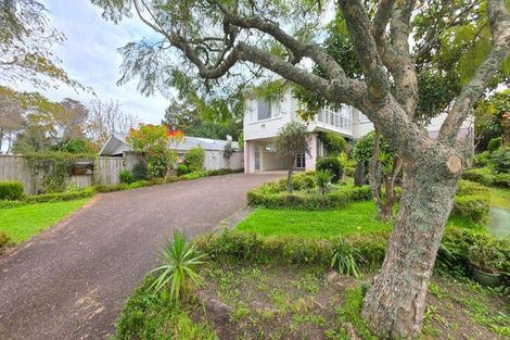 Photo of property in 55 Park Road, Glenfield, Auckland, 0629