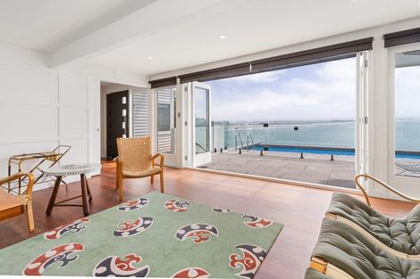 Photo of property in 14 Whitewash Head Road, Scarborough, Christchurch, 8081