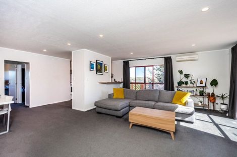 Photo of property in 21 Kentwood Drive, Woodridge, Wellington, 6037