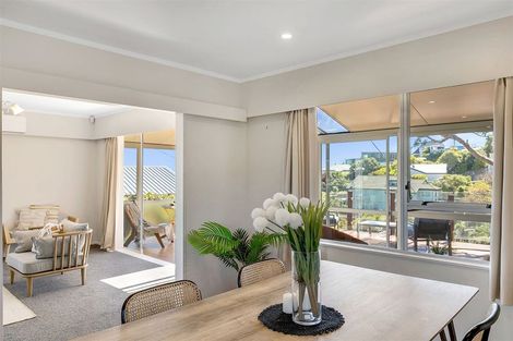 Photo of property in 18 Gordon Road, Plimmerton, Porirua, 5026
