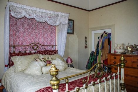 Photo of property in 30 Rhodes Street, Waimate, 7924