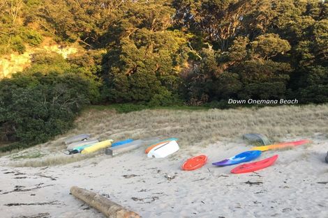 Photo of property in 109 Russell Bruce Place, Onemana, Whangamata, 3691