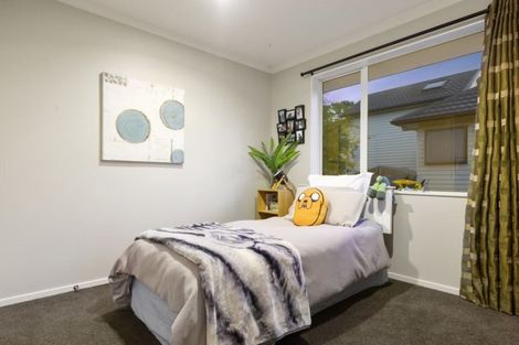 Photo of property in 240 Schnapper Rock Road, Schnapper Rock, Auckland, 0632