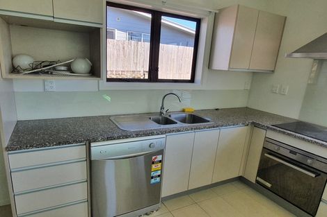 Photo of property in 37 Ballance Avenue, Papatoetoe, Auckland, 2104