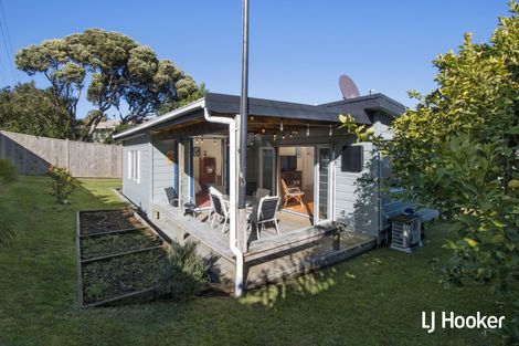 Photo of property in 106 Dillon Street, Waihi Beach, 3611