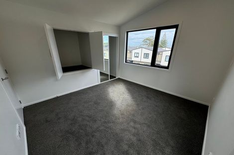 Photo of property in 16 Te Puketoka Lane, Mangere, Auckland, 2022