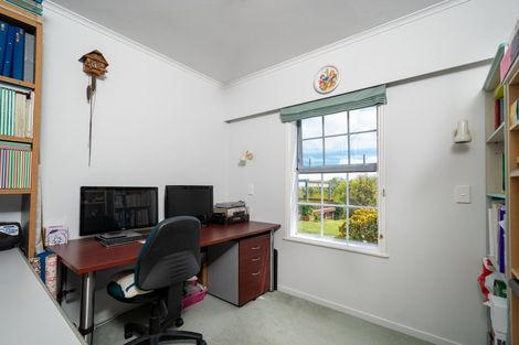 Photo of property in 18 Trig Road, West Harbour, Auckland, 0618