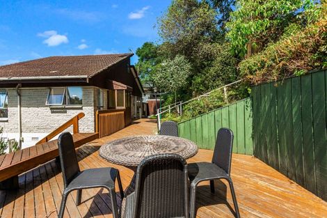 Photo of property in 2/38 Ravenwood Drive, Forrest Hill, Auckland, 0620