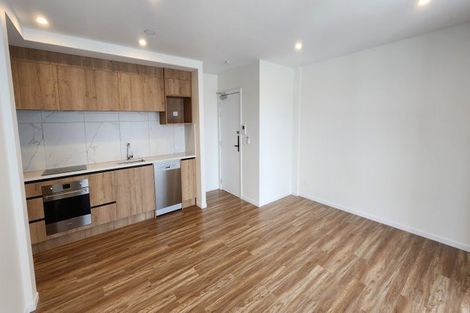 Photo of property in 102/5 Newelm Lane, Flat Bush, Auckland, 2019
