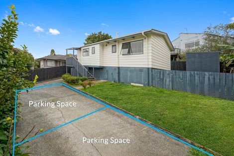 Photo of property in 30a Leo Street, Glen Eden, Auckland, 0602