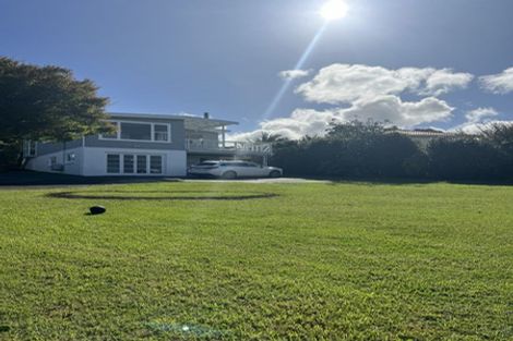 Photo of property in 193 Te Atatu Road, Te Atatu South, Auckland, 0610