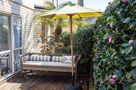 Photo of property in 15b Tide Close, Mount Wellington, Auckland, 1060
