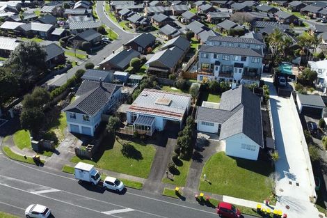 Photo of property in 35 Stanniland Street, Sunnyhills, Auckland, 2010