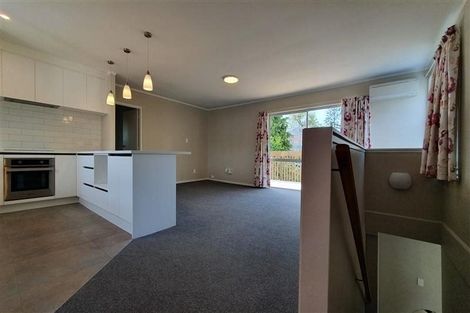 Photo of property in 11 Freyberg Place, Howick, Auckland, 2014