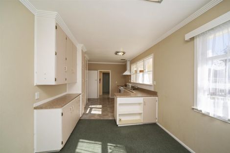 Photo of property in 13 Dixon Avenue, Hawera, 4610