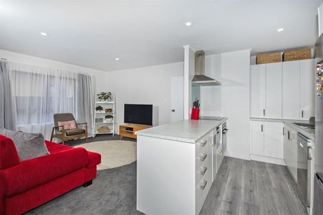 Photo of property in 2/23 King Street, Kensington, Whangarei, 0112