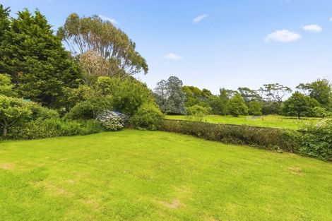 Photo of property in 19 Hadfield Road, Peka Peka, Waikanae, 5391