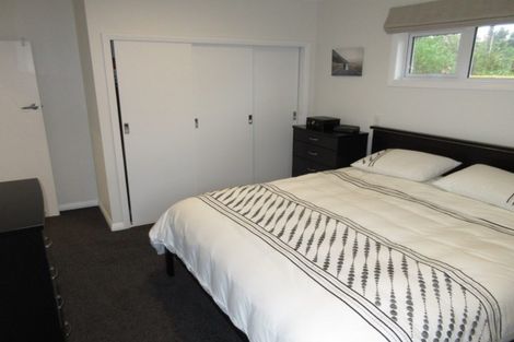 Photo of property in 10 Karaka Grove, Raumati Beach, Paraparaumu, 5032