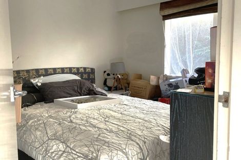 Photo of property in 99a Dowse Drive, Maungaraki, Lower Hutt, 5010