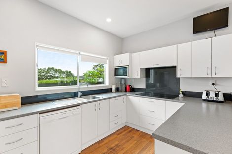 Photo of property in 86 Trig Road, Whenuapai, Auckland, 0618