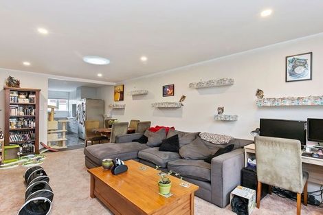 Photo of property in 23a Rotherham Terrace, Miramar, Wellington, 6022