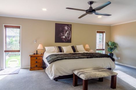 Photo of property in 2 Ohuirehe Road, Coastlands, Whakatane, 3120