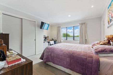 Photo of property in 19 Kauri Place, Pahiatua, 4910