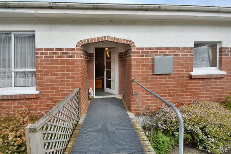 Photo of property in 18 Asquith Street, Caversham, Dunedin, 9012