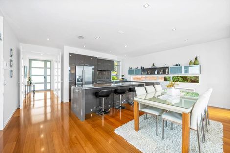 Photo of property in 81 Pine Harbour Parade, Beachlands, Auckland, 2018