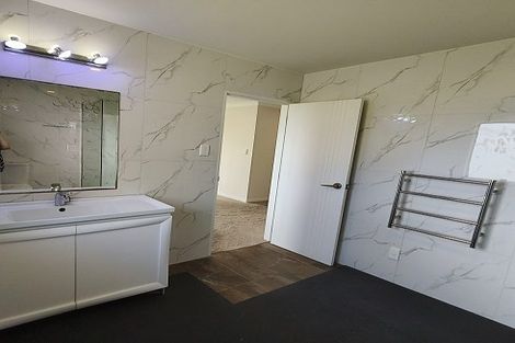 Photo of property in 48 Bur Oak Terrace, Schnapper Rock, Auckland, 0632