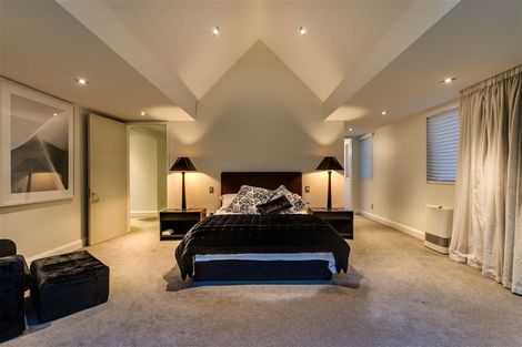 Photo of property in 1 Wairarapa Terrace, Merivale, Christchurch, 8014